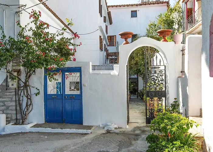 Guest house Chrysoula's Skiathos Town