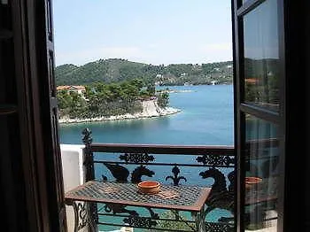 Guest house Cluborsa Chrysoula's 3*