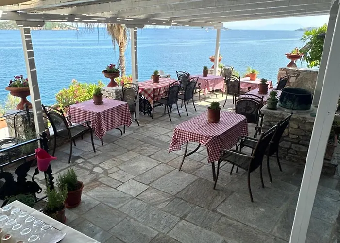 Chrysoula's Pensjonat 4*